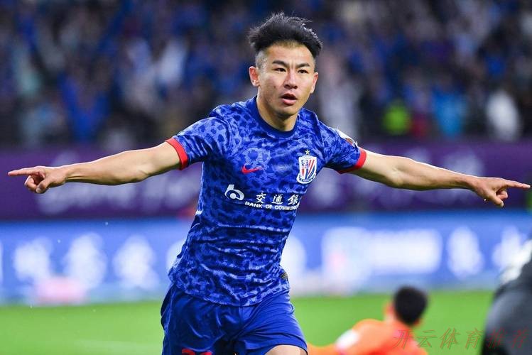 开云官网:于汉超一剑封喉申花成功登顶 球市井喷中国足协杯迎来全新发展机遇 开云官网:于汉超一剑封喉申花成功登顶 球市井喷中国足协杯迎来全新发展机遇