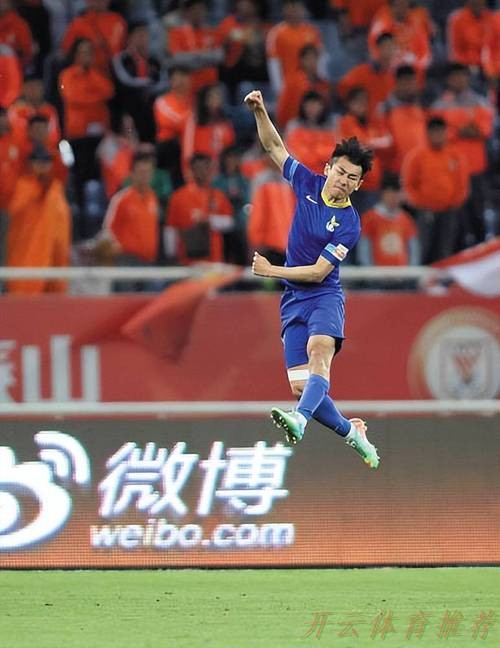 开云官网:于汉超一剑封喉申花成功登顶 球市井喷中国足协杯迎来全新发展机遇 开云官网:于汉超一剑封喉申花成功登顶 球市井喷中国足协杯迎来全新发展机遇