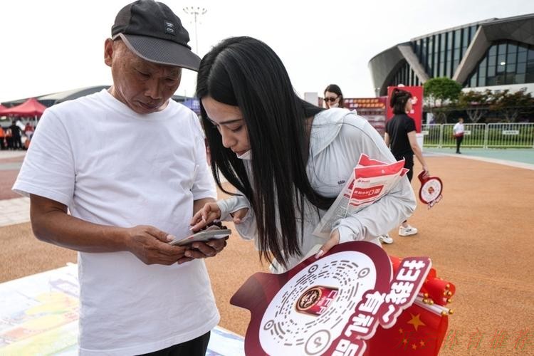 开云体育链接:中国足协中国之队赛事走进金华,中国队的“希望”在闪亮 开云体育链接:中国足协中国之队赛事走进金华,中国队的“希望”在闪亮